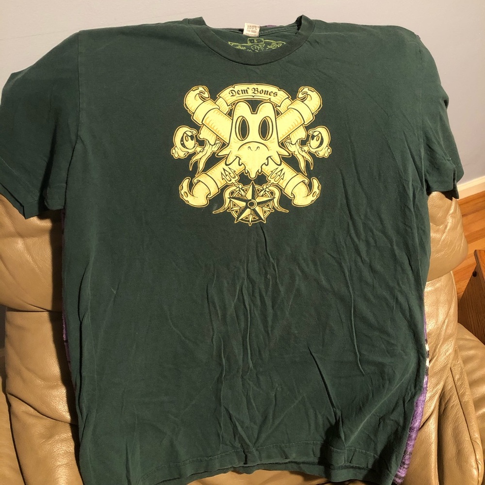 Large Green Fangamer Tee (Glow in the dark)
